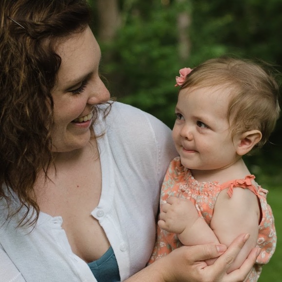 Meet your Posher, Lindsey - Picture 1 of 1